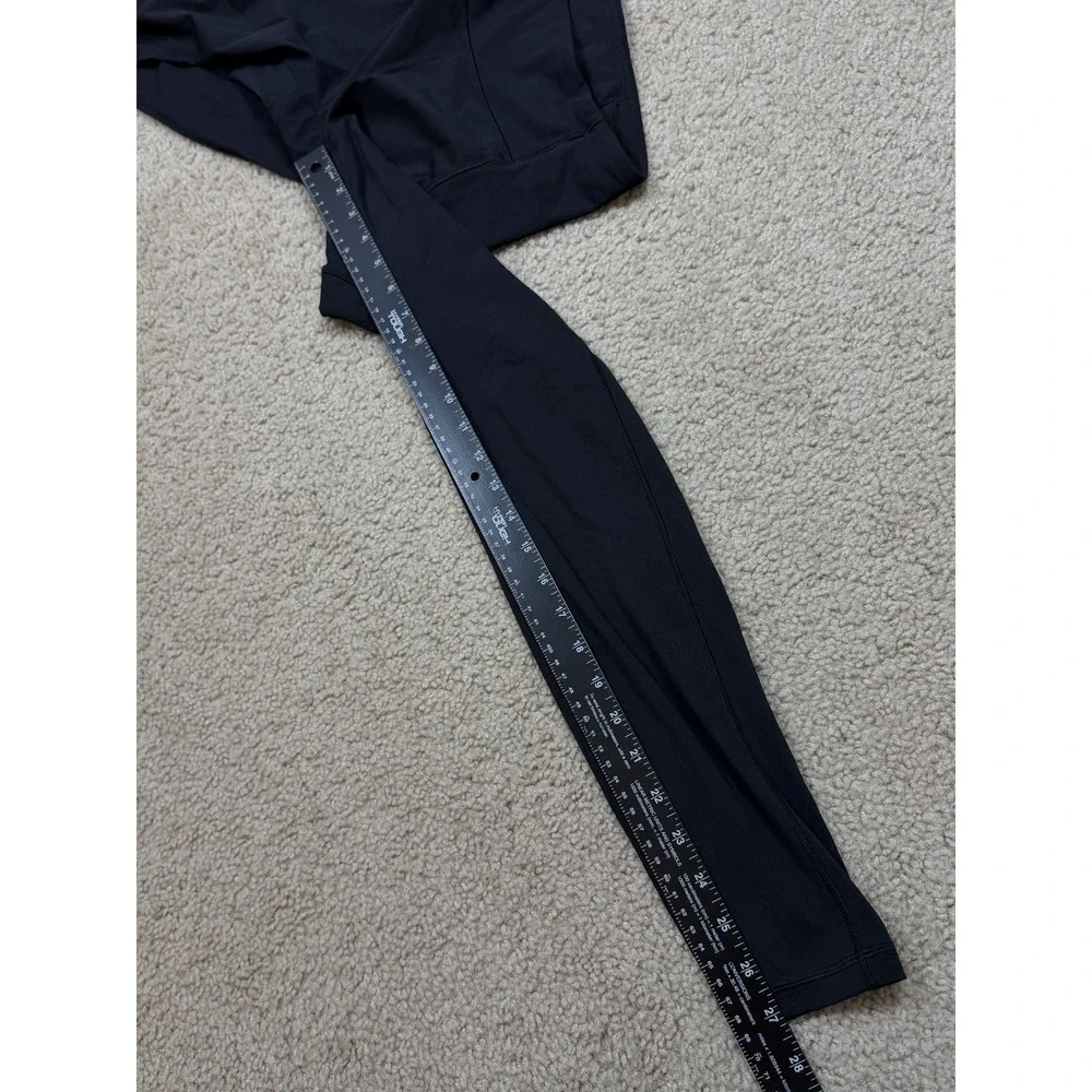 Lululemon Speed Up Tight 28
